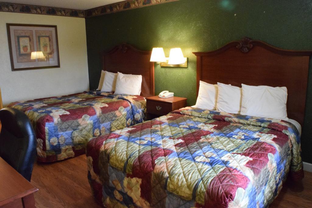 Delux Inn Odessa Kamer foto